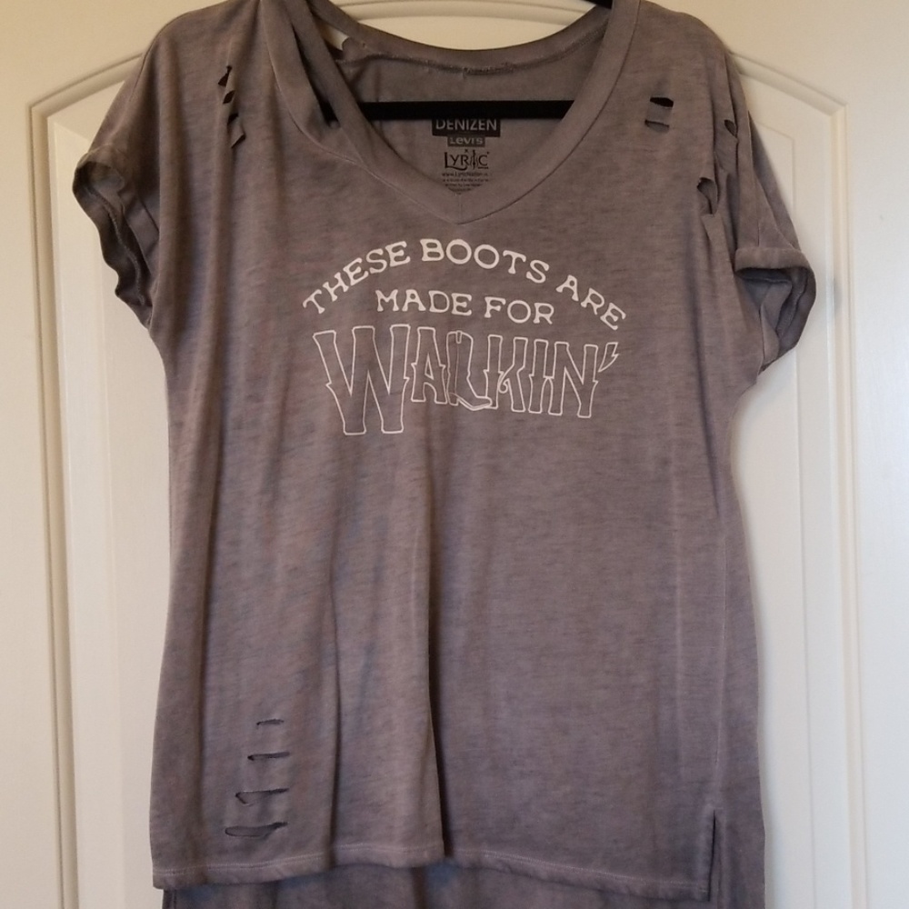 Levis lyric shirt